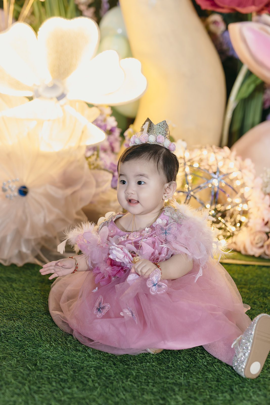 Fairy-themed event decor with whimsical fairy lights, floral accents, and magical woodland elements. Expert event styling in Metro Manila, Philippines, featuring fairy wings, enchanted forest vibes, and pastel colors. Perfect for kids' birthday parties, fairy tale celebrations, and magical themed events.