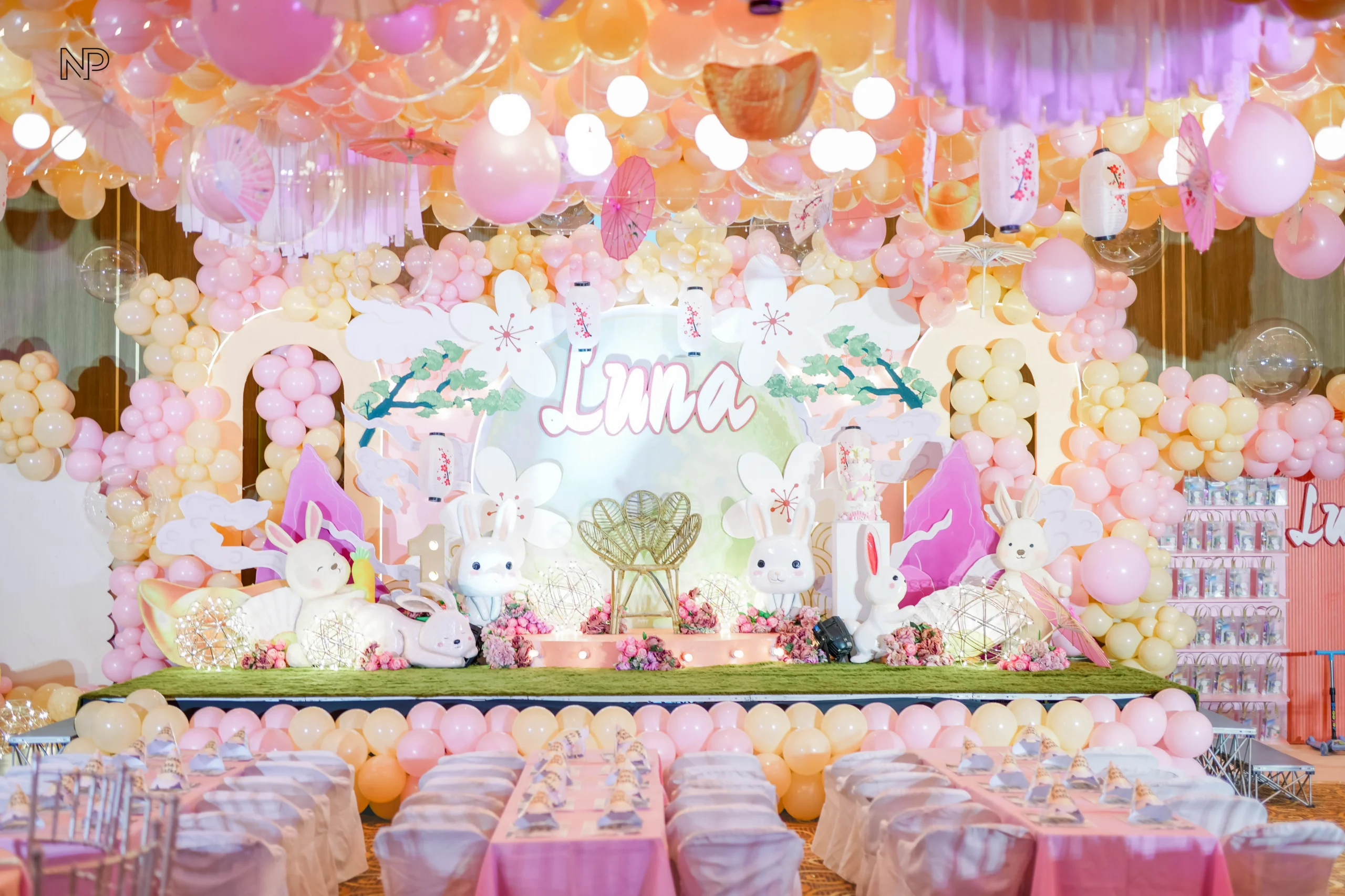 Pastel Chinese garden themed birthday party for Luna in Metro Manila